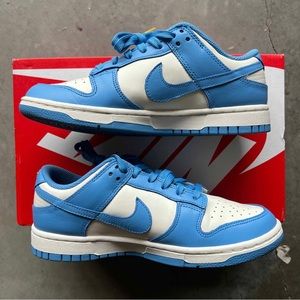 Nike dunks coast size 7.5